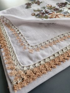 İğne oyalı küçük yazma