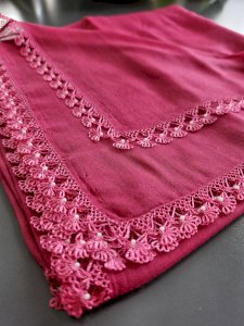 Fuşya iğne oyası yazma 